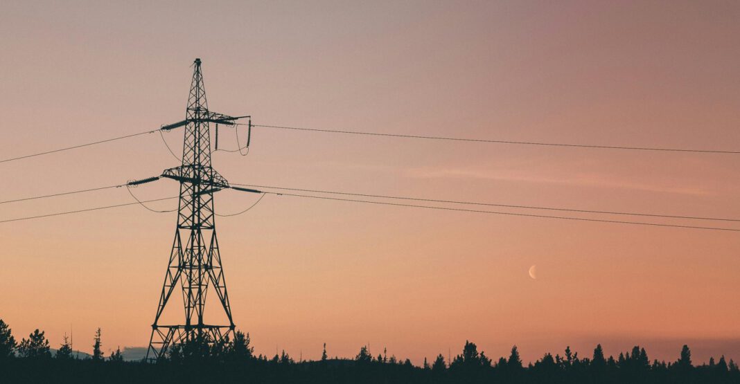 Nürnberg probt Blackout: 950 Einsatzkräfte testen Notfallpläne und Leuchtturmnetz